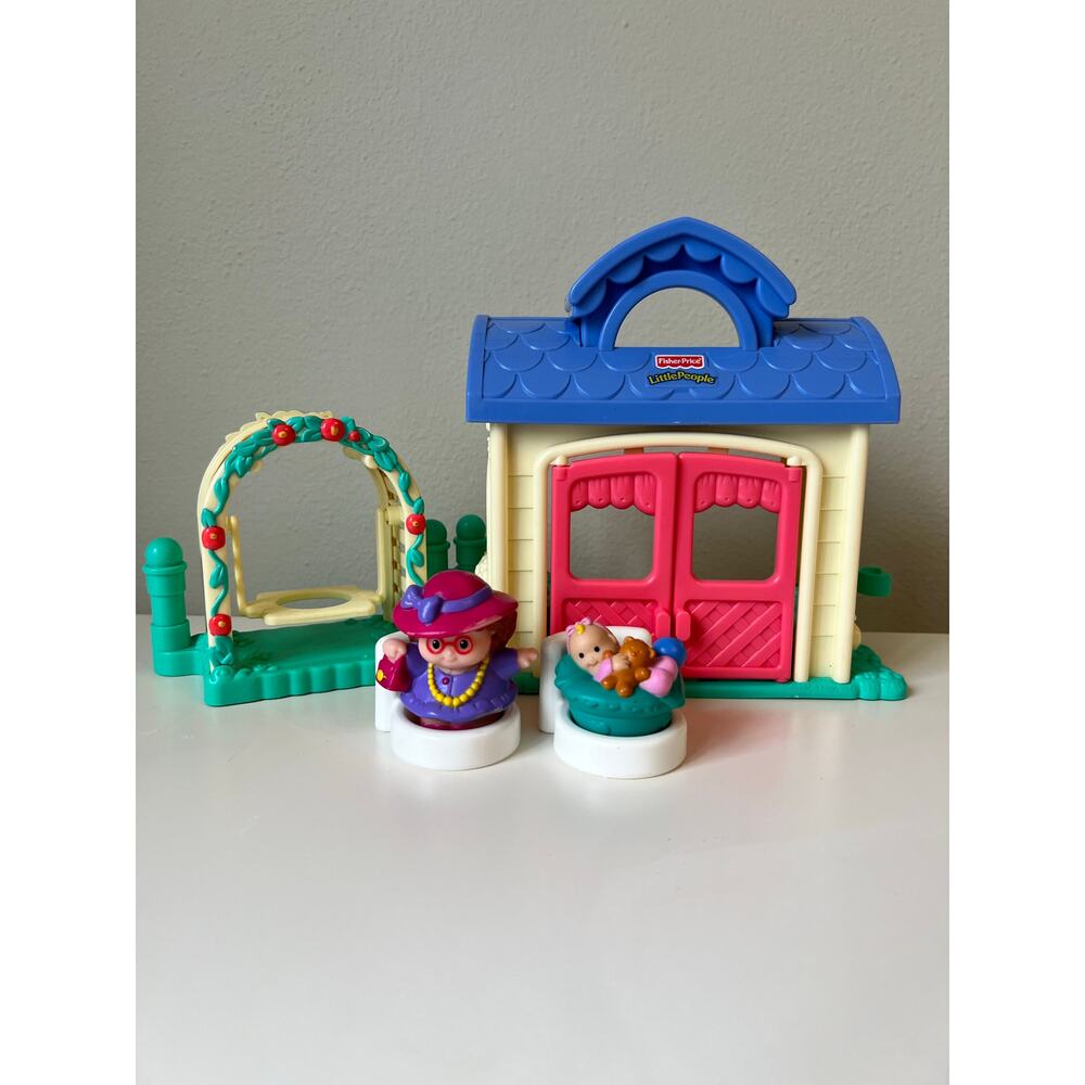 Fisher-Price Little People 2002 Playtime Pals Tea Party Incomplete Set